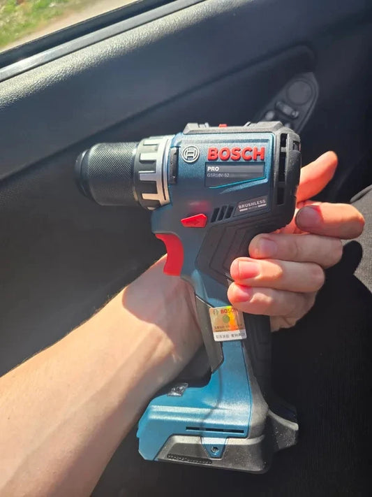 Trapano Elettrico Bosch GSR18V-52, 52Nm, Resistente e Robusto con Mandrino in Metallo per Avvitamento e Foratura di Alta Qualità