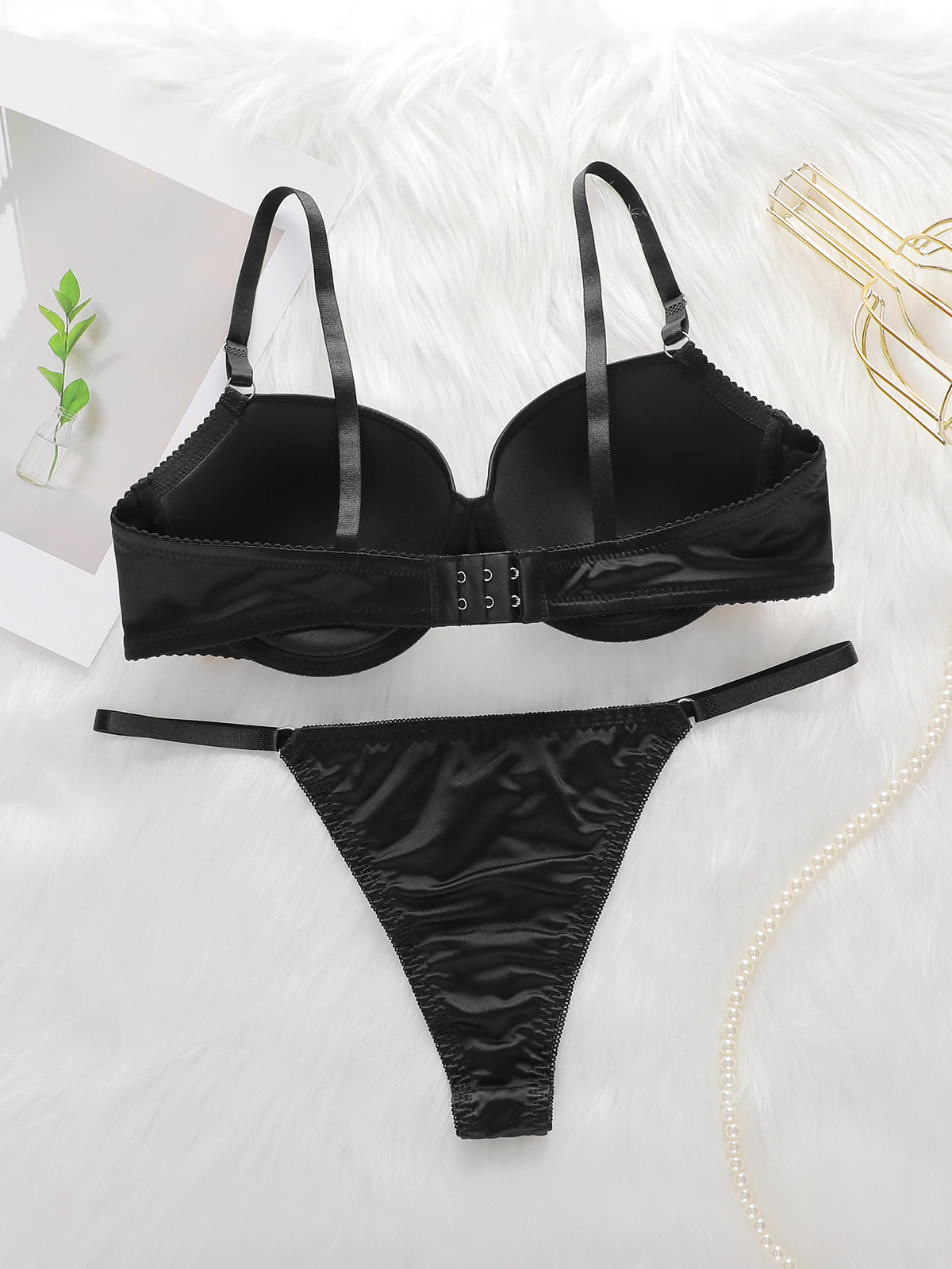 La biancheria intima reggiseno in tinta unita con raccolta sexy più venduta con circonferenza in vita regolabile Set intimo donna in due pezzi 2374
