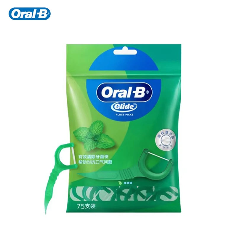 Filo Interdentale a Forma di C Oral-B al Gusto di Menta, Bastoncini Piatti Cerati, Pulitori Interdentali Sottili e Resistenti