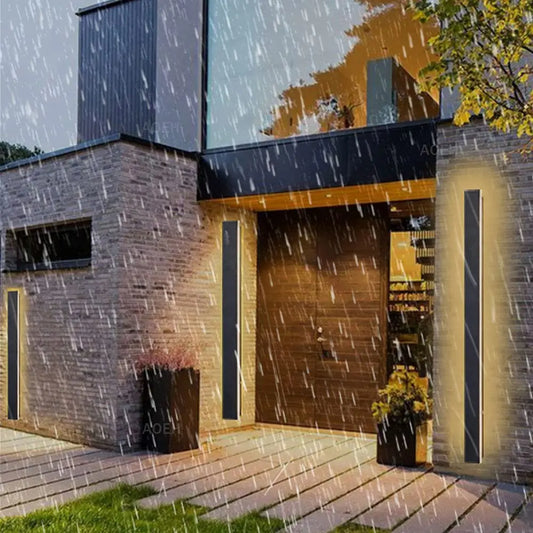 Lampada da parete per esterni a forma di striscia lunga, IP65, impermeabile, lampada da parete moderna per balcone, applique da parete per interni, luci a LED, design minimalista.