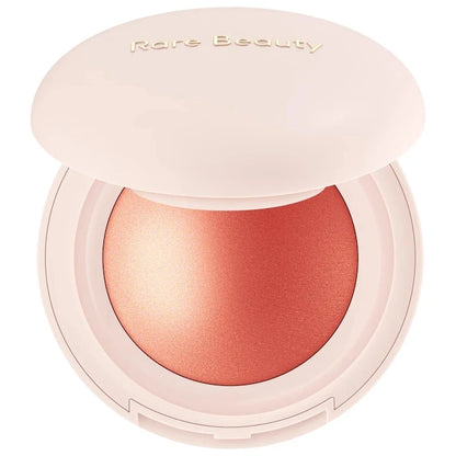 Rare Beauty Fard in Crema in Polvere Fine Rosa Opaco ad Alta Lucentezza, Lunga Durata, Illuminante per il Viso, con Glitter Integrato