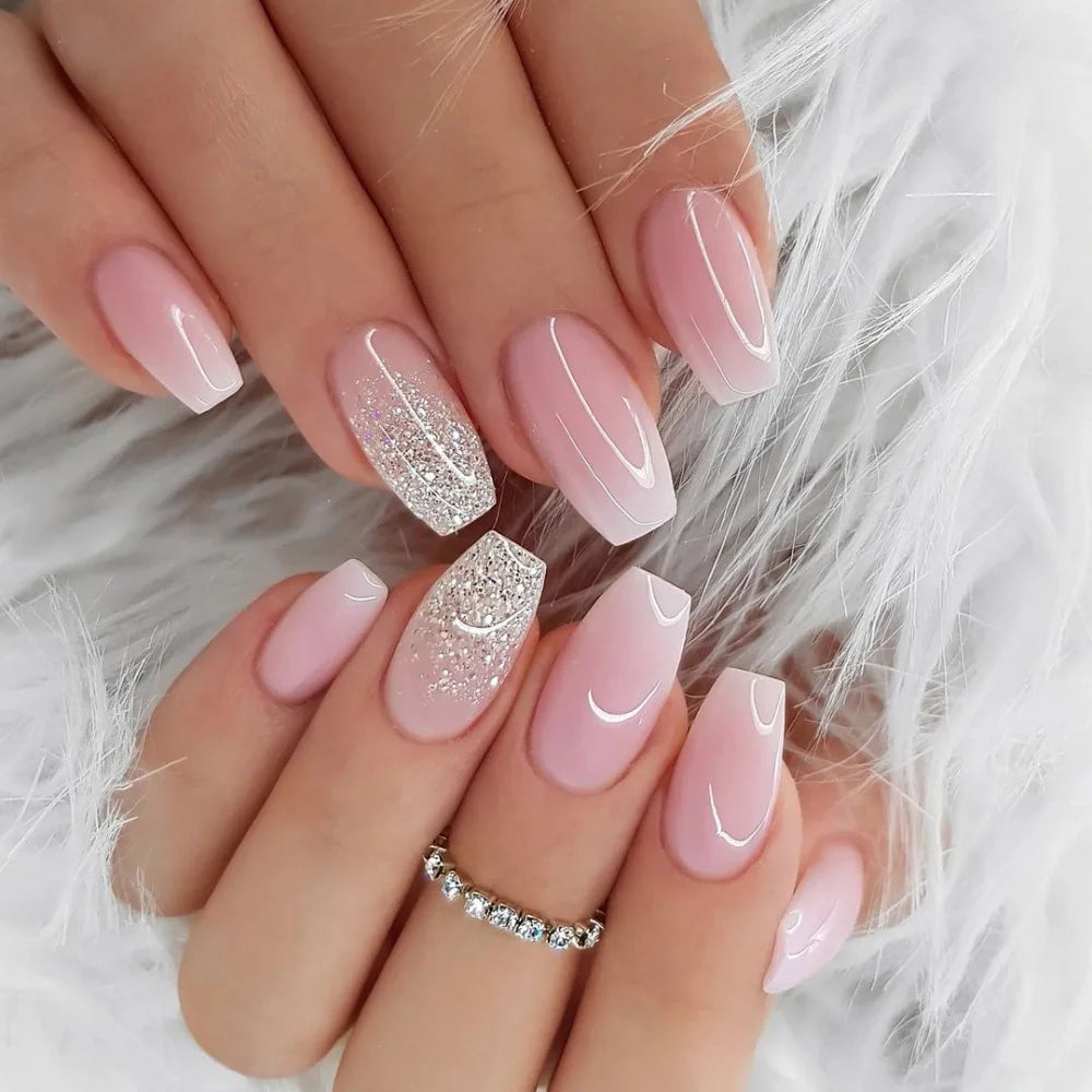 24 pezzi Stampa sulle unghie Design floreale Balletto di media lunghezza Unghie finte Moda Marrone Copertura completa Suggerimenti per manicure Set di unghie finte danneggiabili