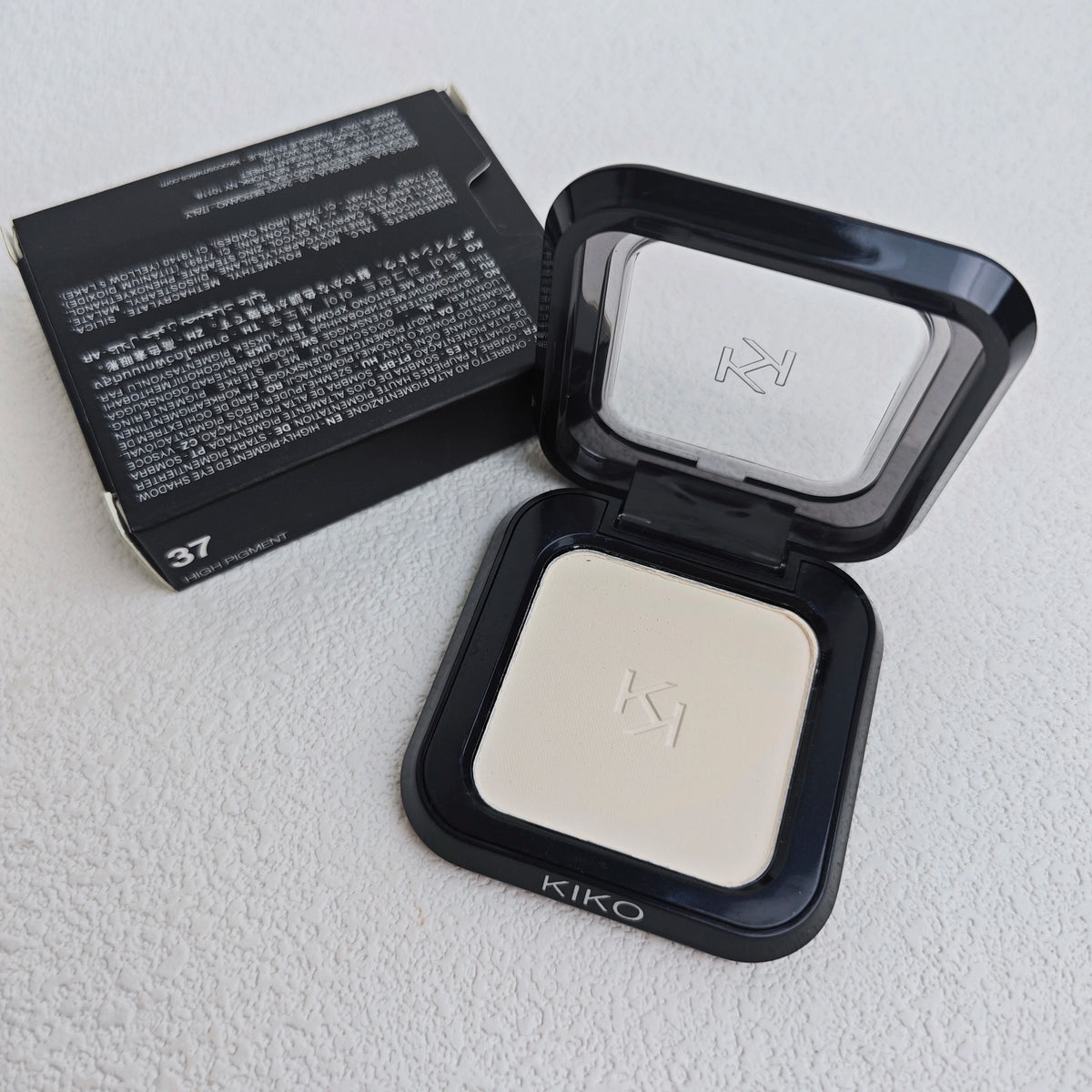 KIKO Milan Collezione Trucco Palette Contouring e Illuminante 3 Colori Cipria Fissante Ombretto Set per Principianti per Contouring e Fondotinta