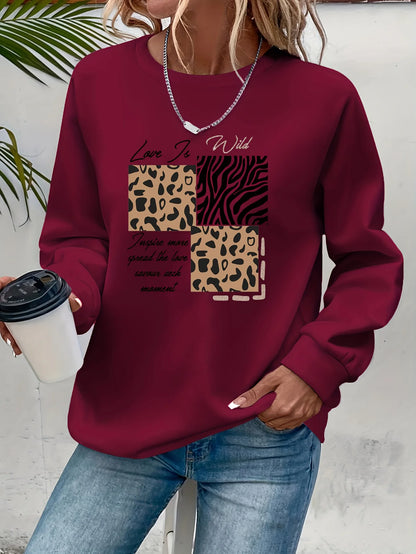 Maglione da donna, ideale per l’autunno e l’inverno, dal taglio ampio e confortevole, con stampa a motivi felini, scollo rotondo e maniche lunghe.
