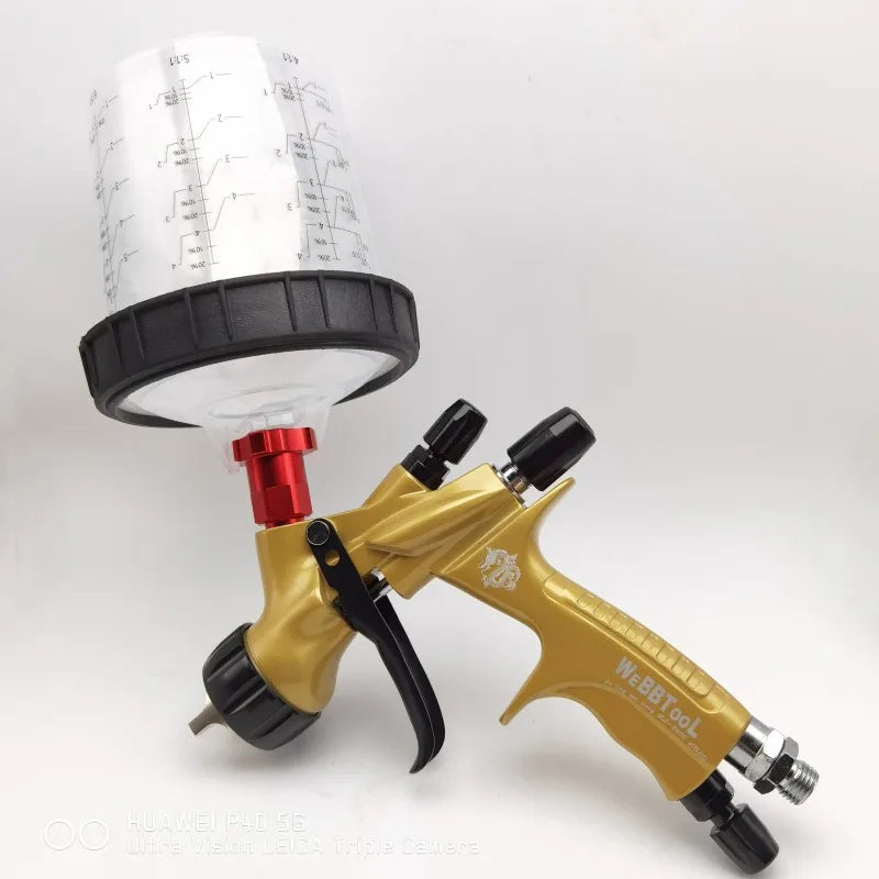 8800B Pistola a spruzzo 1.3/1.7/2.0mm Ugello in acciaio inossidabile Pistola a spruzzo ad aria Ad alta atomizzazione Strumenti di spruzzatura per auto professionali Aerografo